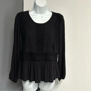 Daniel Rainn Black Top Lined Crochet Accents Women’s Small Keyhole‎ Back Boho